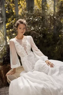 Тренды свадебных платьев 2023-2024: самые модные новинки