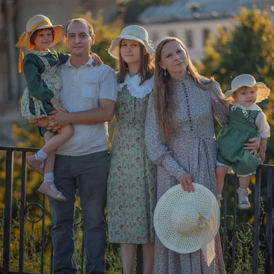 Фотосессия в подсолнухах. Фотограф Полина Золотова