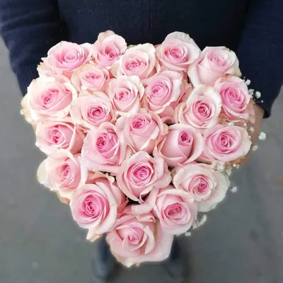 Сердце из 151 розы «Вкусное сердце» — купить по выгодной цене ( 15 020 руб.  руб.) | Заказать с доставкой цветы, сладости и игрушки в интернет-магазине  «Свежие цветы» в Москве