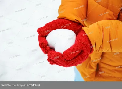 Скачать бесплатно фото Сердце из снега в хорошем качестве
