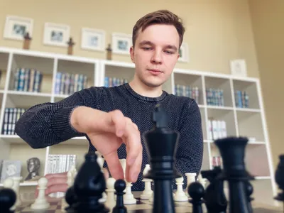Классические шахматы купить для детей. Детские наборы понятные фигуры