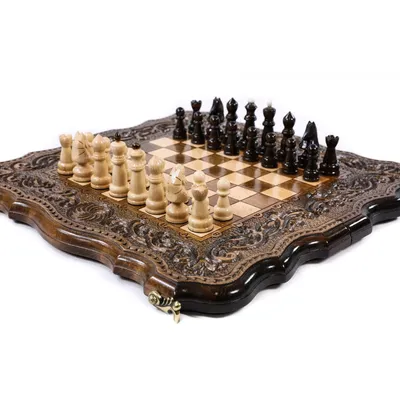 Купить шахматы ручной работы «Подарочные» с резными фигурами