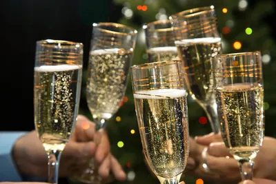 Внимание на пузырьки: как выбрать хорошее шампанское - Газета.Ru