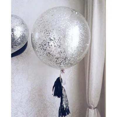 Шар-гигант и шары в коробке в серебряной гамме - купить в Москве |  SharFun.ru