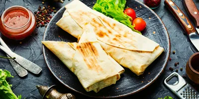 Шаурма с соусом на кефире рецепт – Турецкая кухня: Основные блюда. «Еда»