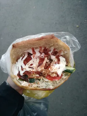 Шаурма в пите (Shawarma in pita bread) - YouTube