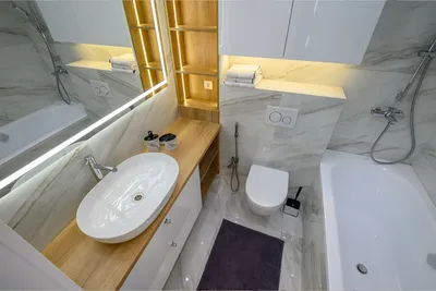 Шкаф в туалете за унитазом: 8 фото в интерьере, варианты размещения | Hoff