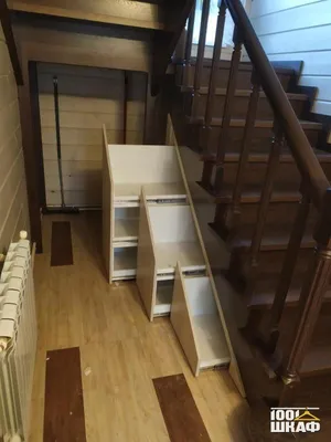 Шкаф под лестницу на заказ, шкафы-купе под лестницы. Шкафы под лестничные  пролеты на заказ. Шкаф под скошенную (наклонную) лестницу (потолок), купить  шкаф на заказ под лестницей в Санкт-Петербурге (СПб)