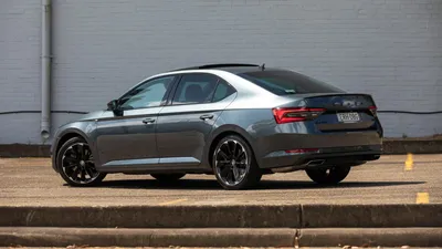 Škoda Superb Sportline RS TSI 220, Red Velvet : r/skoda