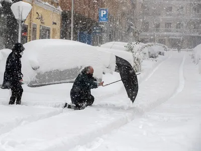 картинки : пейзаж, природа, пустыня, гора, снег, зима, облако, небо,  Восход, закат солнца, утро, холм, рассвет, горный хребет, смеркаться,  вечер, Погода, Круто, плато, Шотландия, Glencoe, Highlands, Цены  расширенных лицензий, Westighlands, Чертова ...