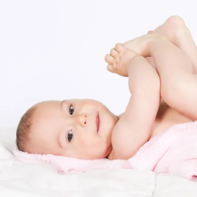 Синехии вульвы у ребенка: полное описание, симптомы и причины