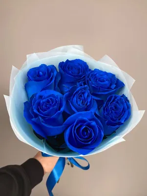Синие розы в коробке от 9 шт. за 4 790 руб. | Бесплатная доставка цветов по  Москве