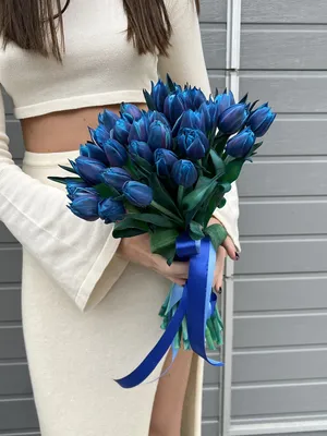 Букет синих тюльпанов – купить с бесплатной доставкой в Москве
