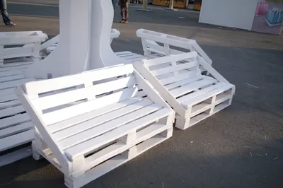 Скамейка из поддонов своими руками, инструкция, фото