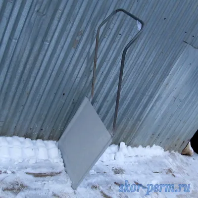 Снег и скребок – картинка для скачивания в формате webp
