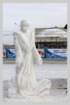Все оттенки зимы: фотографии снежных скульптур в разных форматах