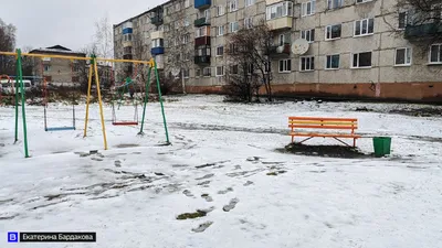 Симметричные узоры снега на фото