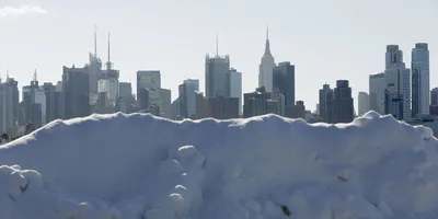 Великолепные снеговые застывшие моменты в Нью Йорке