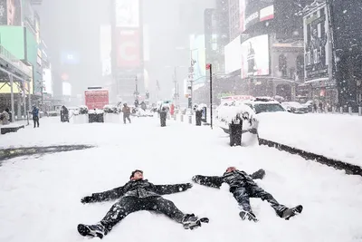 Волшебные снежные декорации Нью Йорка