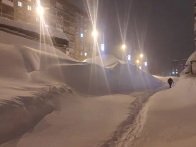 Снег в Норильске: нежный покров на улицах города