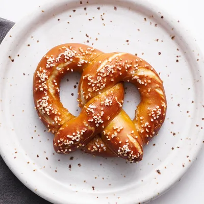 How to Make Pretzels | Soft Pretzel Recipe