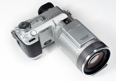 Обзор компактной камеры Sony Cyber-shot RX100 IV - DigiMedia.ru