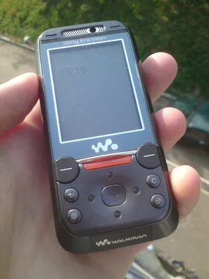 Мобильный телефон Sony-Ericsson W995 Silver купить | ELMIR - цена, отзывы,  характеристики