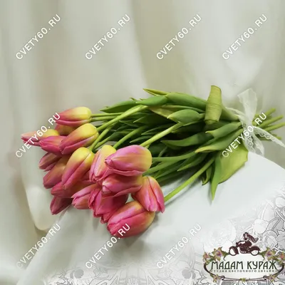 Купить Букет из бело-розовых сортовых тюльпанов - от от 1385 ₽