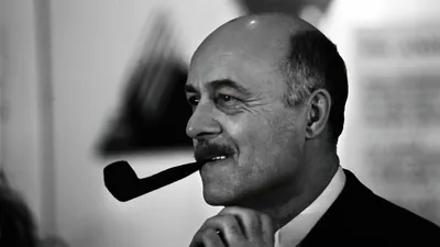 Уникальные изображения Станислава Говорухина: выберите нужный формат для скачивания.