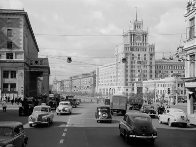 Старая Москва - Санкт-Петербург