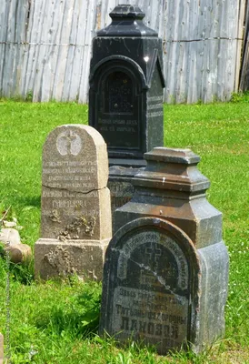 Старинные надгробия фото фотографии