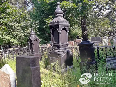 Каменный каток и старинные надгробия нашли в Челябинской области