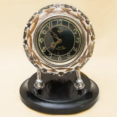 Старинные настольные часы фото фотографии