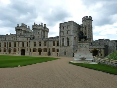 Виндзорский замок в Великобритании - фото и описание Windsor Castle