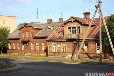 Некоторые исторические места Гродно в 2003-м году и сейчас.