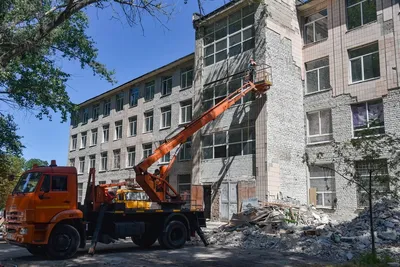 Сталино и Ворошиловград: зачем Россия возвращает дончан и луганчан в прошлое