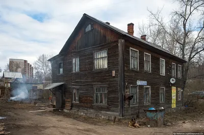 File:\"Старый\"Сыктывкар. частный дом. - panoramio.jpg - Wikimedia Commons