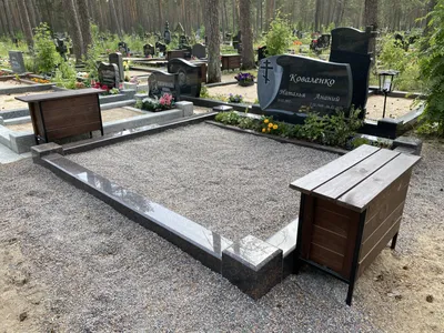 Столы и лавочки на могилу - купить по доступной цене в Тобольске