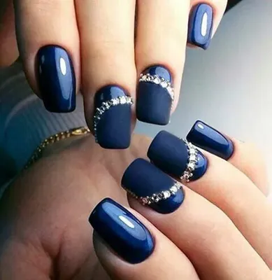 Elena Grama Nail Academy - Инкрустация ногтей стразами. Мода на броскую  роскошь в наши дни не смогла обойти и тенденции в маникюре – декорирование  ноготков яркими кристаллами и сверкающими стразами можно назвать