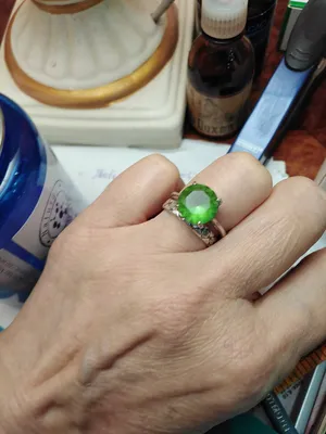 ZOLOTO.jewelry - Султанит — это драгоценный камень💎, который... | فيسبوك