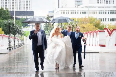 Фотографии Свадьба в дождь: вдохновляющие снимки в webp формате