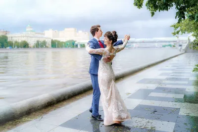 Фотографии Свадьба в дождь: вдохновляющие снимки в хорошем качестве