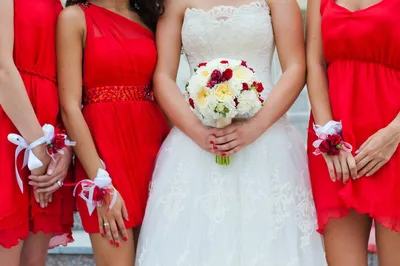 Красная свадьба, или 50 оттенков алого: как оформить свадьбу в красном