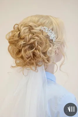 ПРИЧЕСКА на КОРОТКИЕ волосы из ЖГУТОВ. На НОВЫЙ ГОД. Без плойки. Bridal  Updo For Short Hair - YouTube