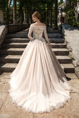 Продам шикарное свадебное платье размер 40-42; цвет Шампань: 50 000 тг. - Свадебные  платья Большой Чаган на Olx