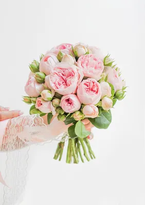 Свадебные букеты из пионовидных роз фото фотографии