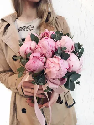 Купить букет невесты из пионов, роз и пионовидных роз уайт охара в  Владикавказе в интернет-магазине «Империя Цветов»