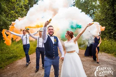 Цветной дым на свадьбу - 75 фото