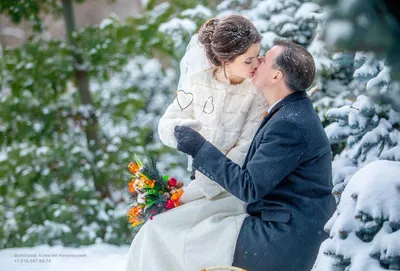 Где фотографироваться на свадьбу зимой и в дождь в Санкт-Петербурге