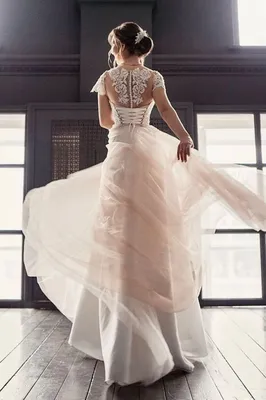 Винтажное блестящее кружевное свадебное платье с длинными рукавами и  пайетками - Lunss